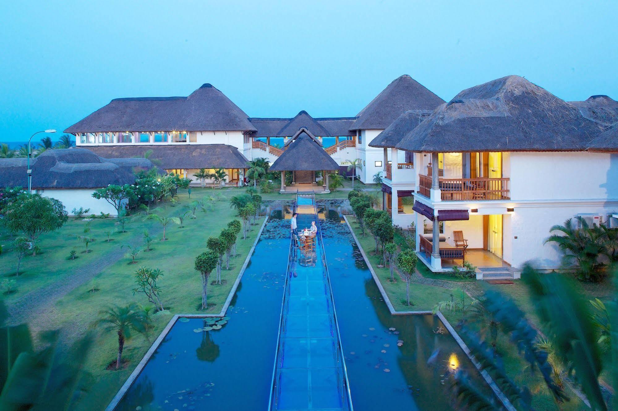 Le Pondy Hotell Pondicherry Eksteriør bilde