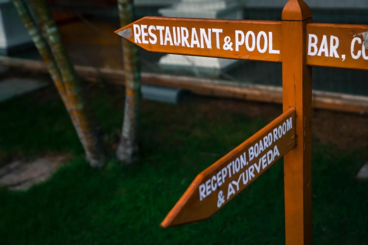 Le Pondy Hotell Pondicherry Eksteriør bilde