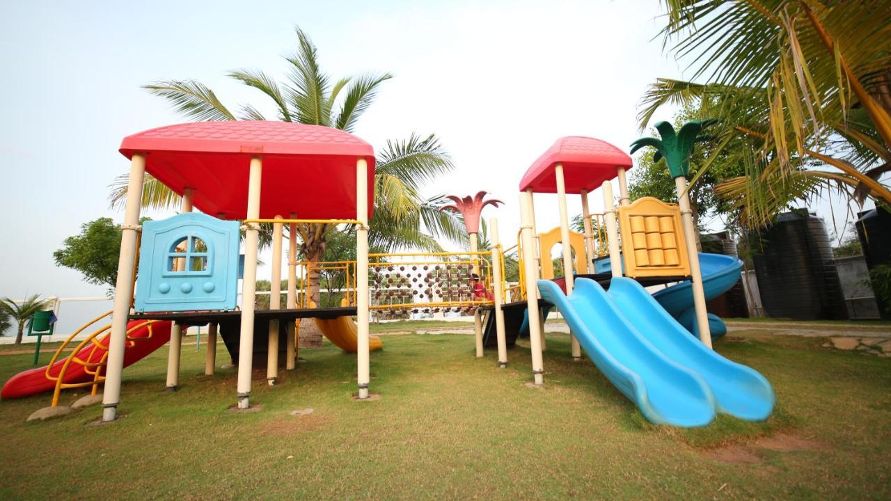 Le Pondy Hotell Pondicherry Eksteriør bilde