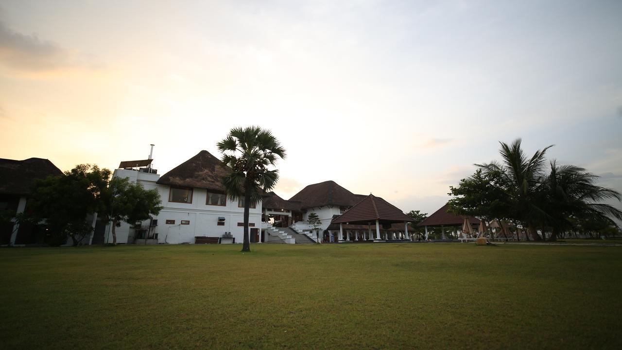 Le Pondy Hotell Pondicherry Eksteriør bilde