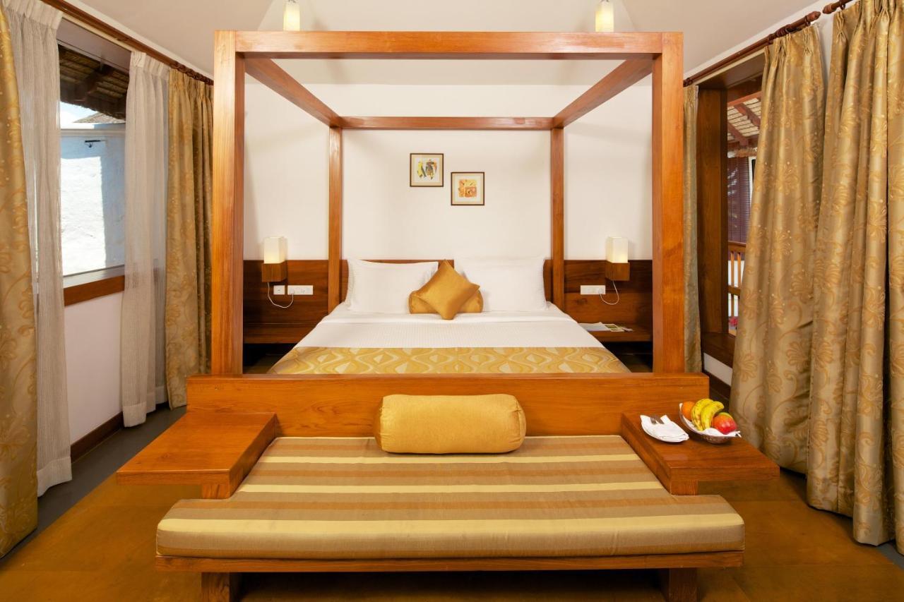 Le Pondy Hotell Pondicherry Eksteriør bilde