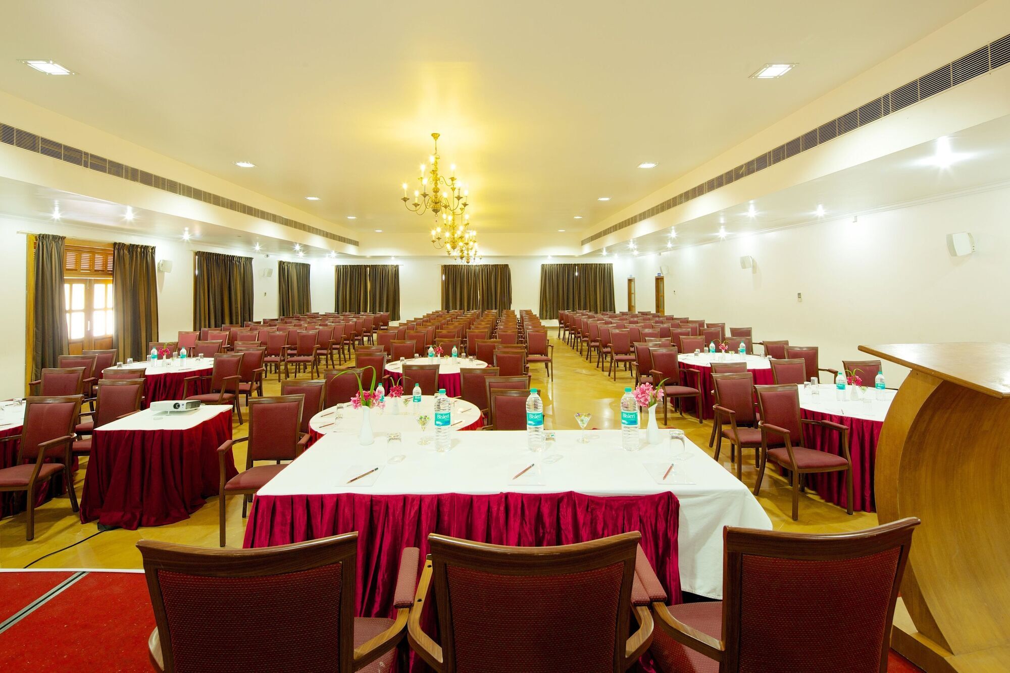Le Pondy Hotell Pondicherry Eksteriør bilde